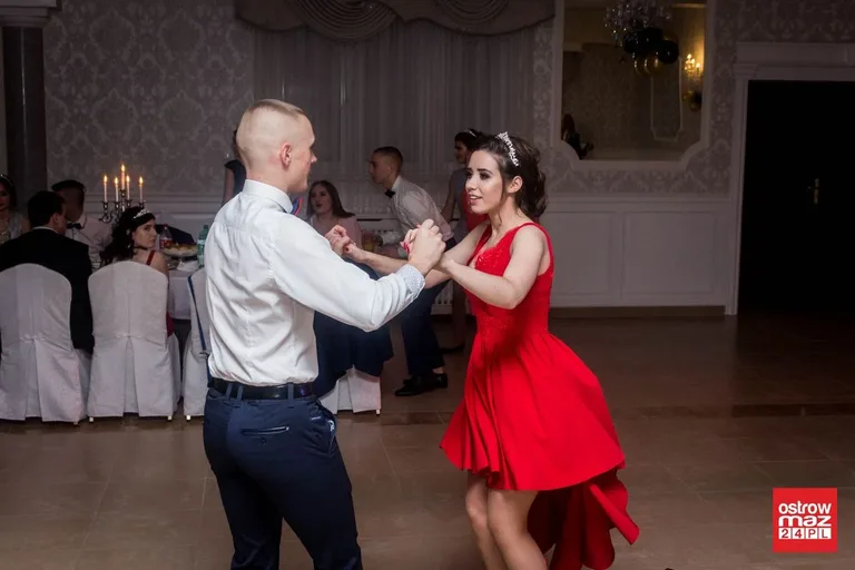 Studniówka ZS w Małkini Górnej (zdjęcia, wideo)