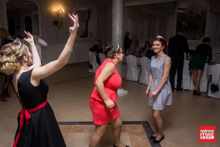 Studniówka ZS w Małkini Górnej (zdjęcia, wideo)