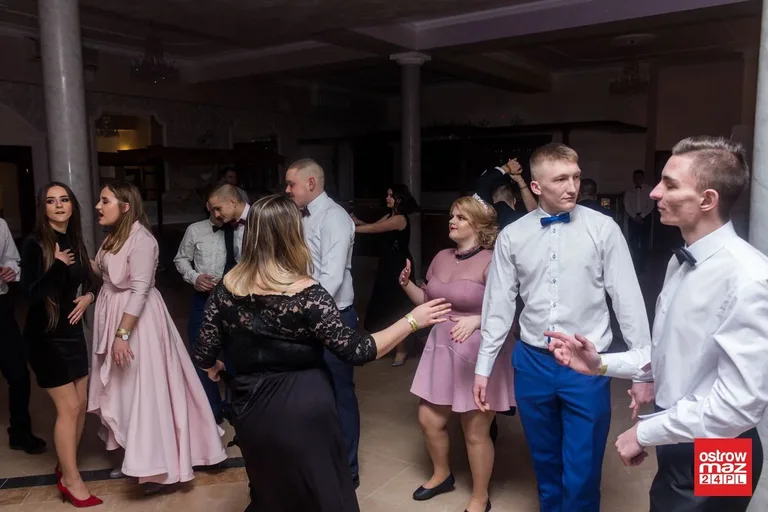 Studniówka ZS w Małkini Górnej (zdjęcia, wideo)