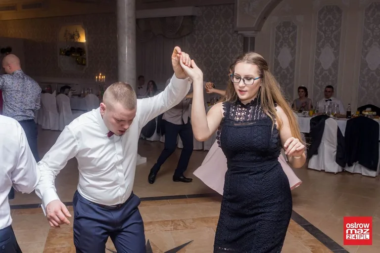 Studniówka ZS w Małkini Górnej (zdjęcia, wideo)