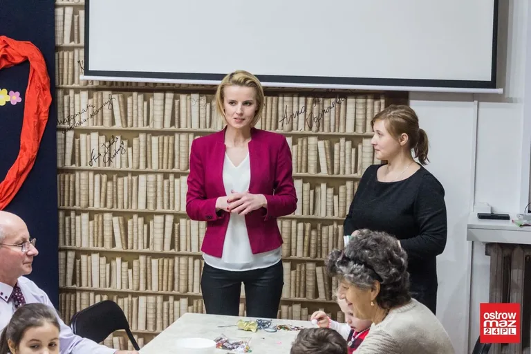 Biblioteka uczciła Dzień Babci i Dziadka (zdjęcia, wideo)