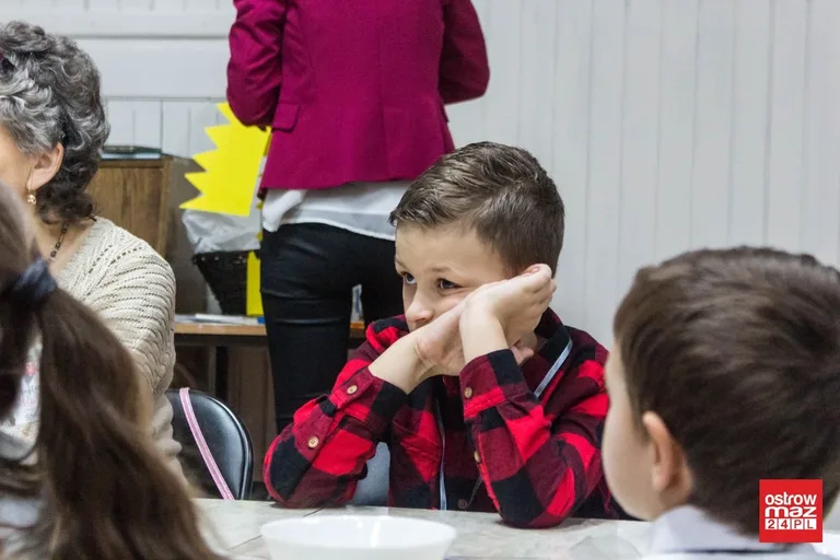 Biblioteka uczciła Dzień Babci i Dziadka (zdjęcia, wideo)