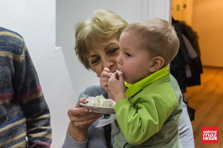 Biblioteka uczciła Dzień Babci i Dziadka (zdjęcia, wideo)