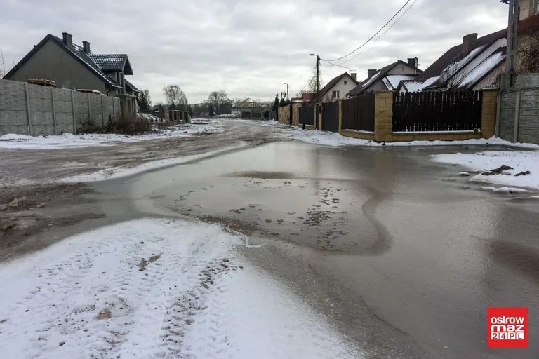 Wracamy do tematu: Agonalny stan ulicy Jana Najmoły (zdjęcia)