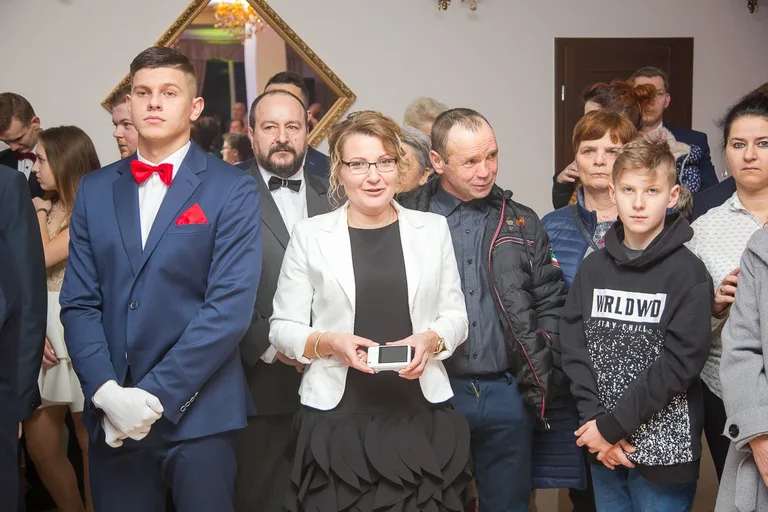 Kolejna porcja zdjęć i wideo z balu studniówkowego Rubinka