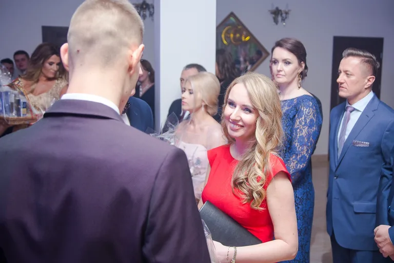 Studniówka ZS nr 1 zobacz zdjęcia i wideo