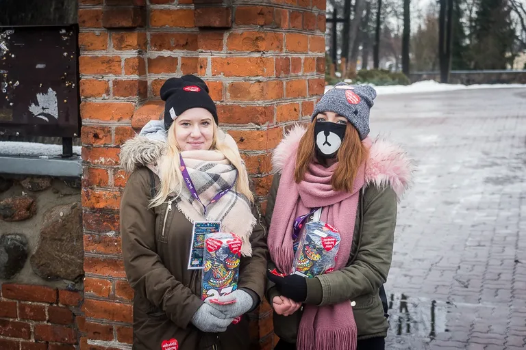 WOŚP zbiera również w Ostrowi Mazowieckiej (zdjęcia)
