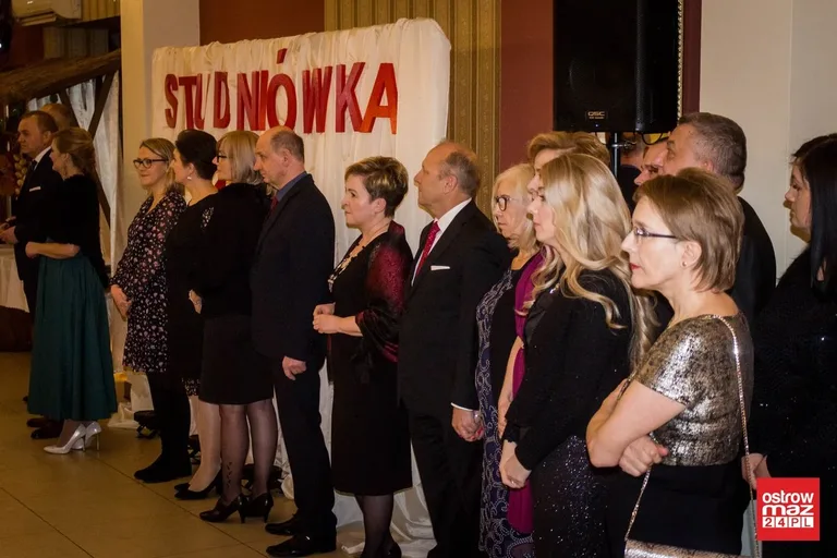Studniówka ZS CKR w Starym Lubiejewie (zdjęcia, wideo)