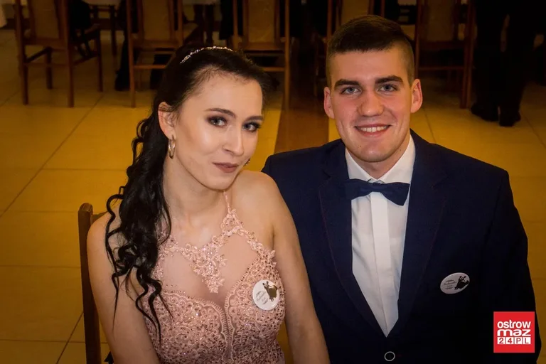 Studniówka ZS CKR w Starym Lubiejewie (zdjęcia, wideo)