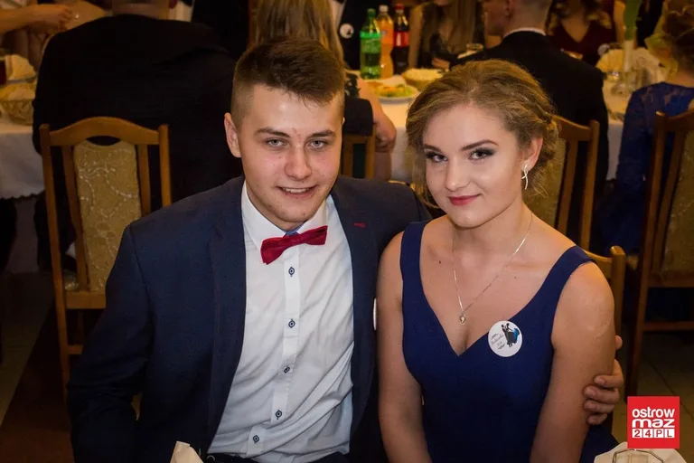 Studniówka ZS CKR w Starym Lubiejewie (zdjęcia, wideo)