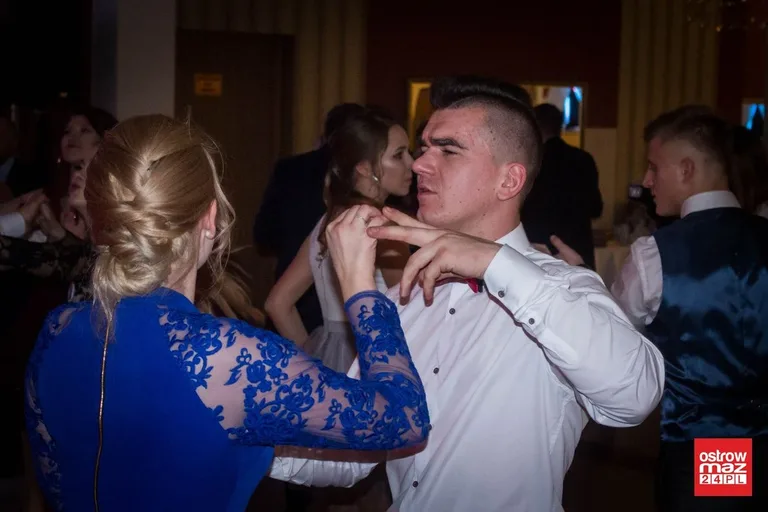 Studniówka ZS CKR w Starym Lubiejewie (zdjęcia, wideo)