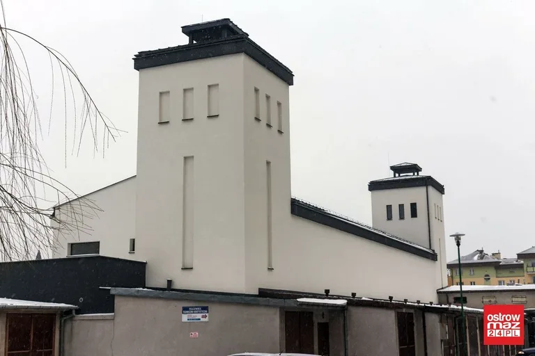 Kultura niebawem zagości w starej elektrowni (zdjęcia)