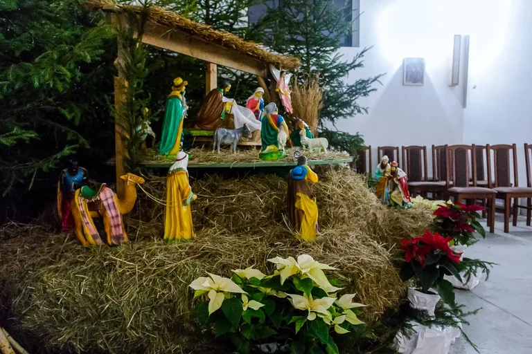 Zobacz szopki bożonarodzeniowe w ostrowskich kościołach (zdjęcia)