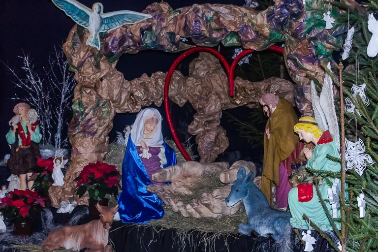 Zobacz szopki bożonarodzeniowe w ostrowskich kościołach (zdjęcia)
