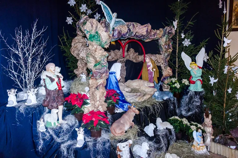 Zobacz szopki bożonarodzeniowe w ostrowskich kościołach (zdjęcia)