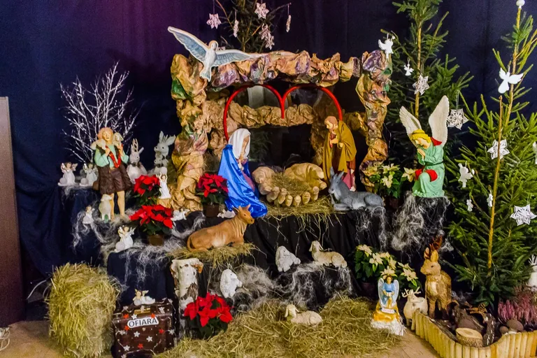 Zobacz szopki bożonarodzeniowe w ostrowskich kościołach (zdjęcia)
