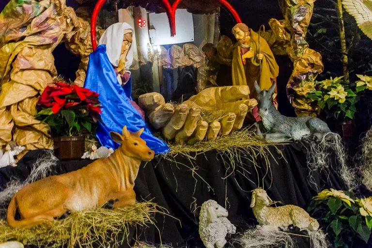Zobacz szopki bożonarodzeniowe w ostrowskich kościołach (zdjęcia)