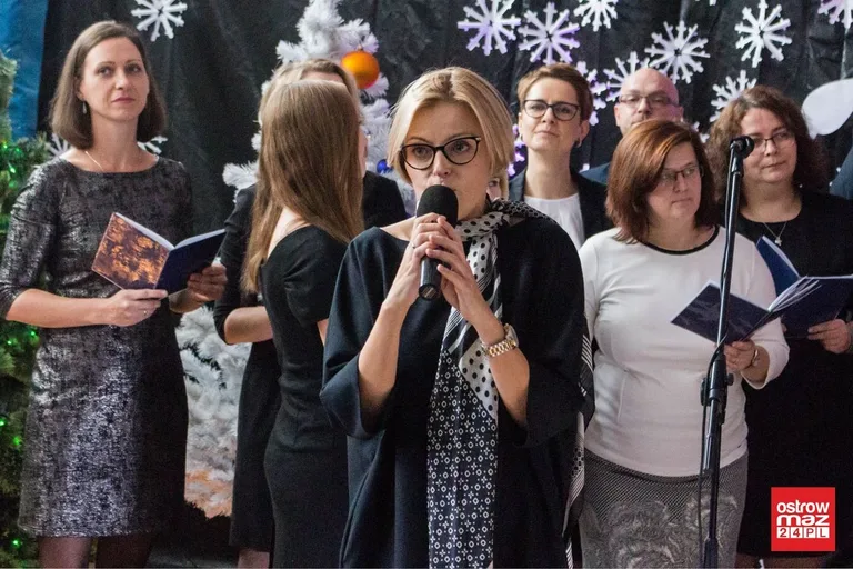 Nauczyciele uczniom. Jasełka w "Ekonomiku" (zdjęcia, wideo)