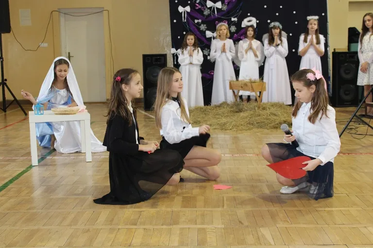 Jasełka w "jedynce" (zdjęcia)