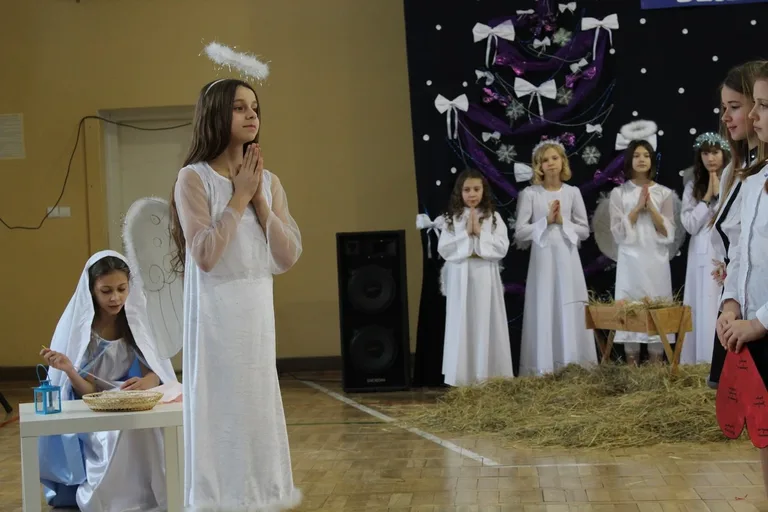 Jasełka w "jedynce" (zdjęcia)