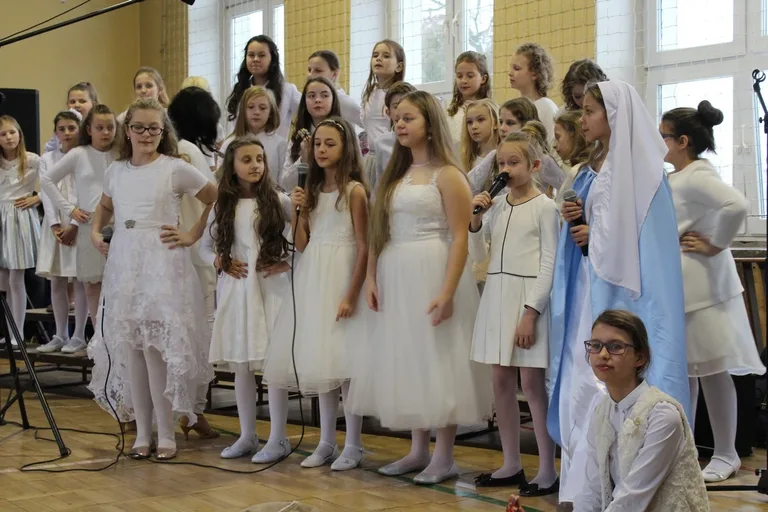 Jasełka w "jedynce" (zdjęcia)