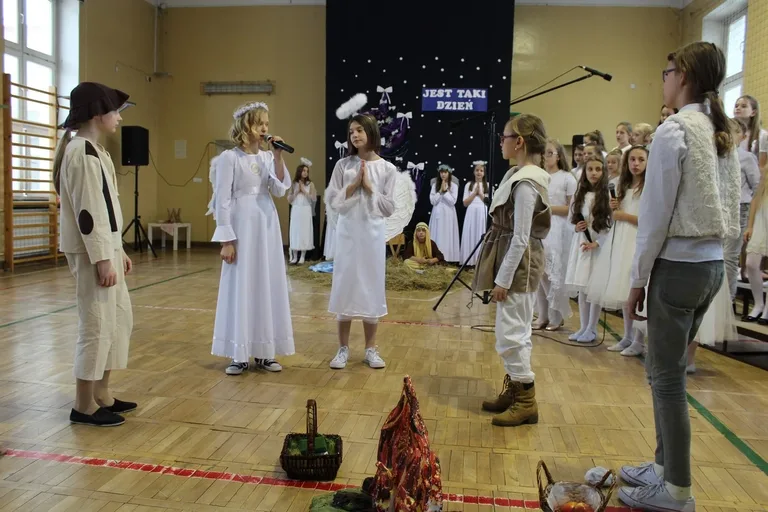 Jasełka w "jedynce" (zdjęcia)
