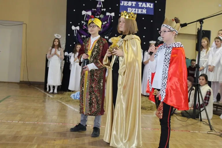 Jasełka w "jedynce" (zdjęcia)