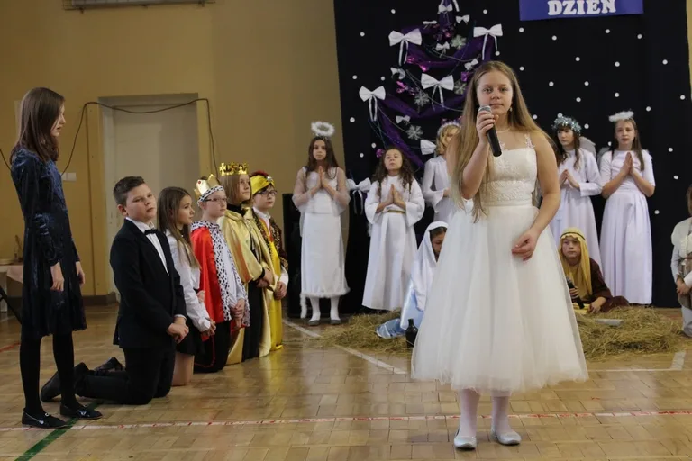Jasełka w "jedynce" (zdjęcia)