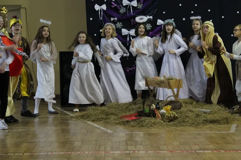 Jasełka w "jedynce" (zdjęcia)