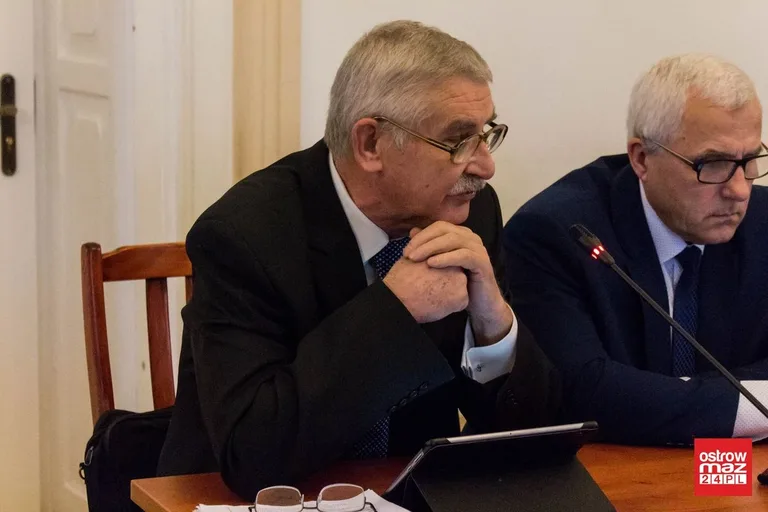 W czasie ciszy nocnej alkoholu nie kupisz (zdjęcia)
