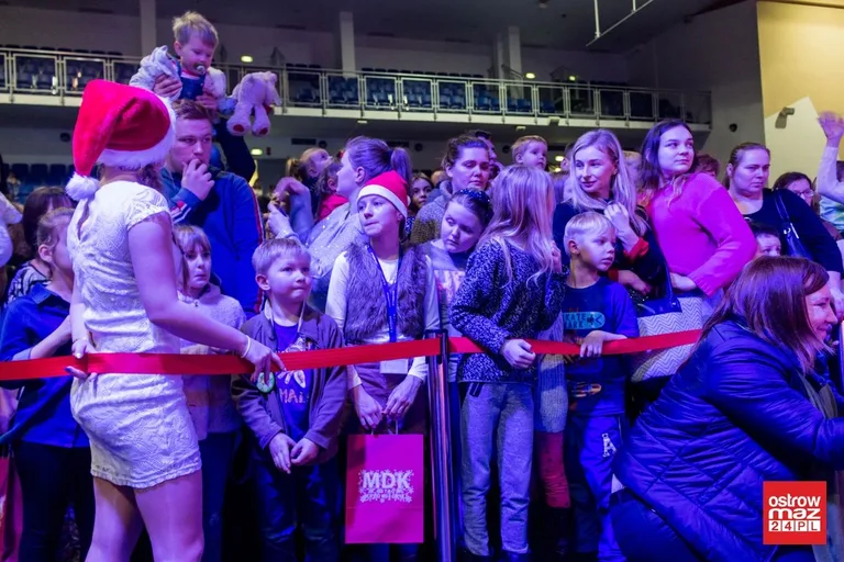 Spotkanie z Mikołajem w Ostrowi Mazowieckiej (zdjęcia, wideo)