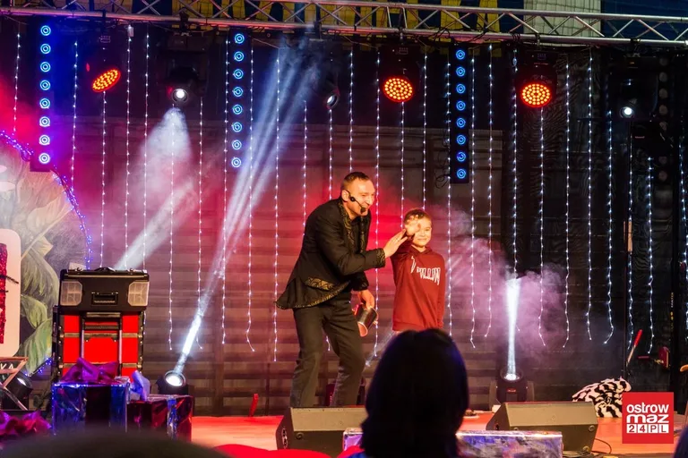 Spotkanie z Mikołajem w Ostrowi Mazowieckiej (zdjęcia, wideo)