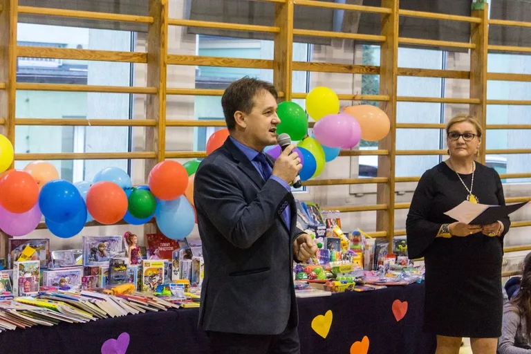 Pokazali, że mają wielkie serca (zdjęcia, wideo)