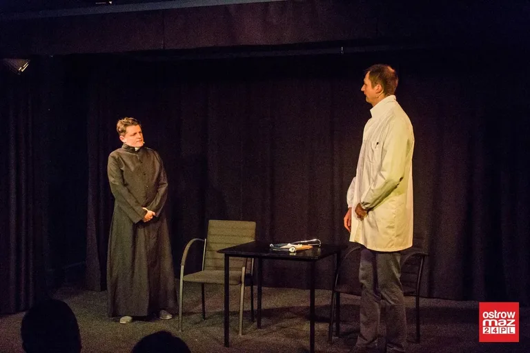 Kabaret Rewers rozbawił ostrowian (zdjęcia, wideo)