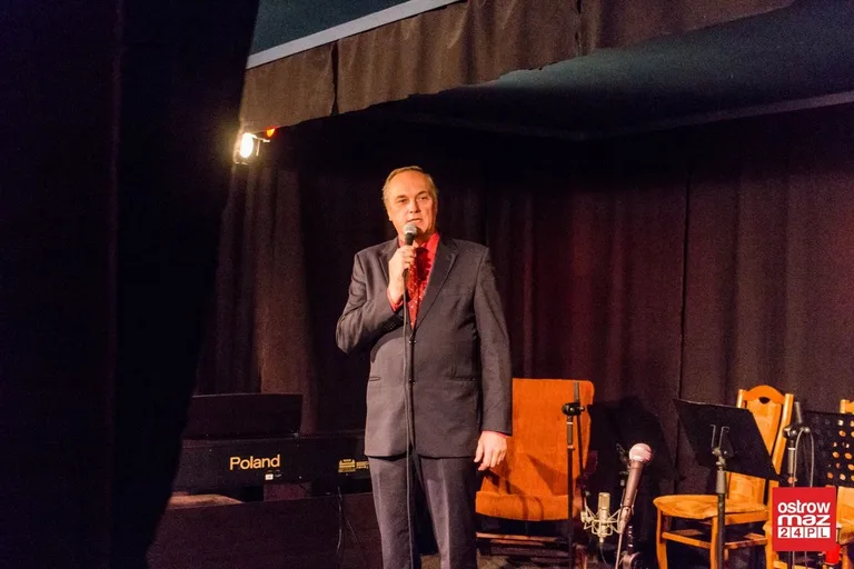 Koncert mikołajkowy ostrowskiej szkoły muzycznej (zdjęcia, wideo)