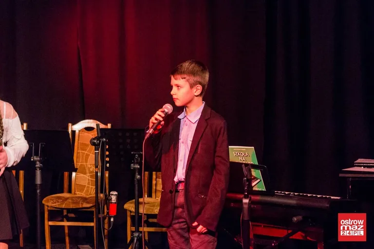 Koncert mikołajkowy ostrowskiej szkoły muzycznej (zdjęcia, wideo)