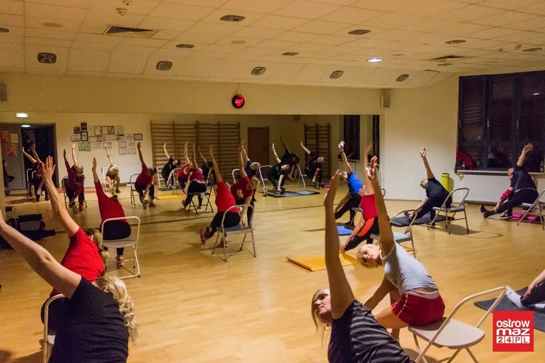 Mikołajkowy fitness w MOSiR (zdjęcia, wideo)