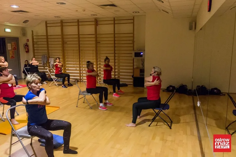 Mikołajkowy fitness w MOSiR (zdjęcia, wideo)