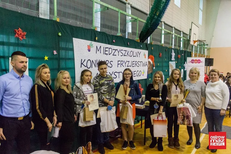 "Broadway Show". Konkurs fryzjerstwa artystycznego (zdjęcia, wideo)
