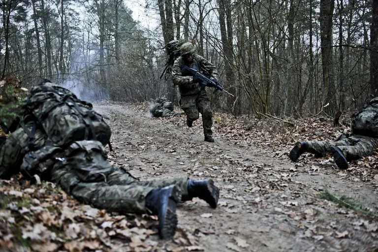 Ostatnia "szesnastka" mazowieckich terytorialsów (zdjęcia)