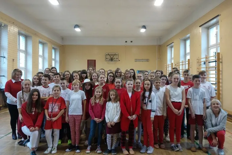 Życzliwi uczniowie "jedynki" (zdjęcia)