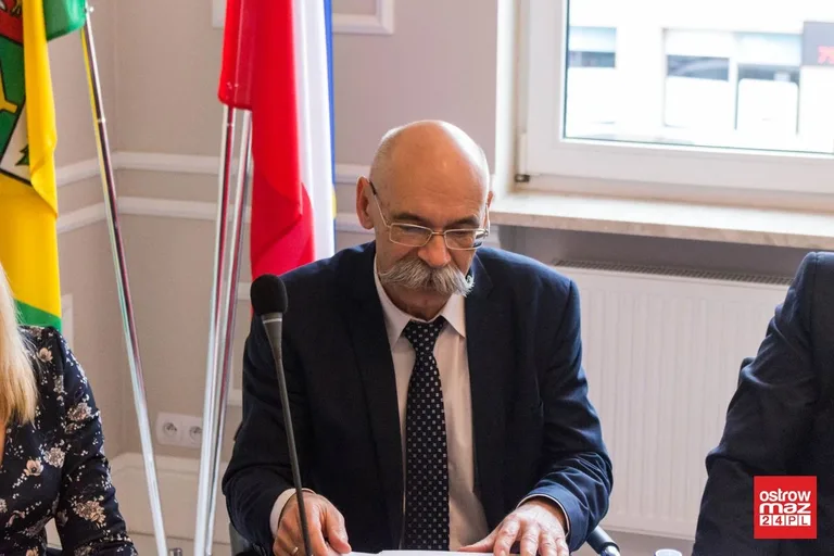Obradował nowy skład samorządu powiatu (zdjęcia, wideo)