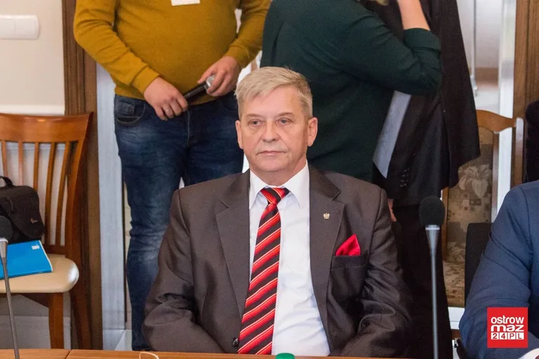 Obradował nowy skład samorządu powiatu (zdjęcia, wideo)