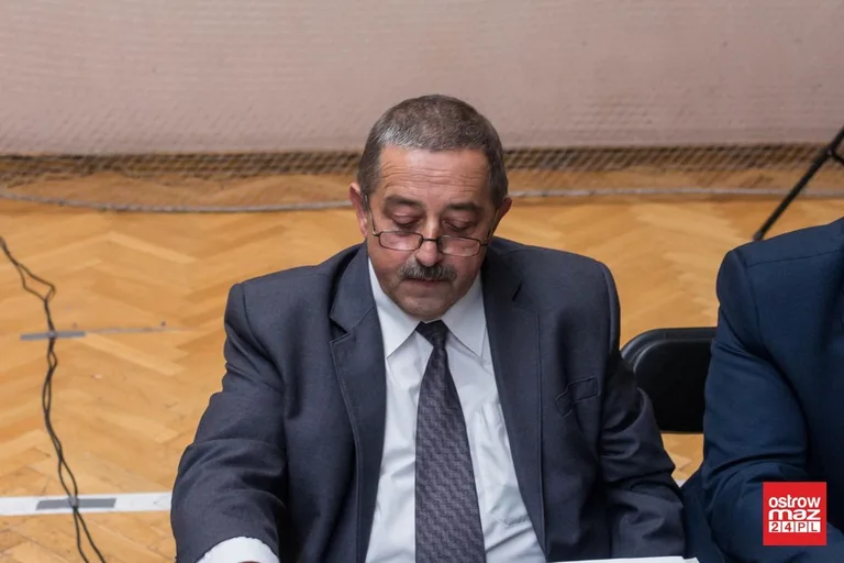 Pierwsza sesja nowej rady gminy Małkinia Górna (zdjęcia, wideo)