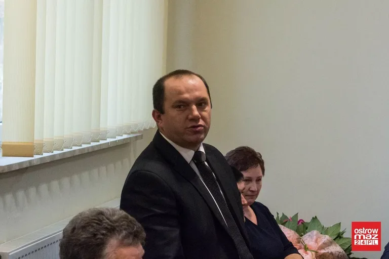 Pierwsza sesja nowej kadencji samorządu w Starym Lubotyniu (zdjęcia, wideo)