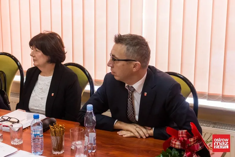 Andrzejewo: inauguracyjna sesja z nowym wójtem (zdjęcia, wideo)