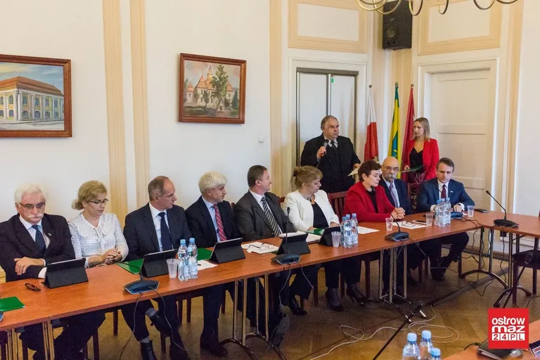 Krajewski przewodniczącym rady miasta. Jego zastępcami Konrad i Laska (zdjęcia, wideo)
