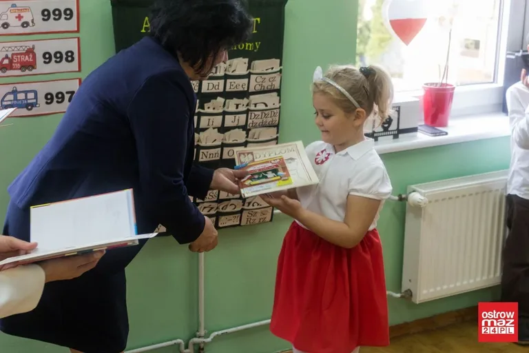 Przedszkolaki śpiewały piosenki patriotyczne (zdjęcia)