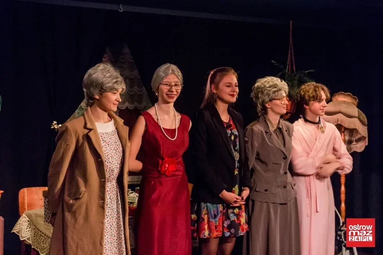 "Furie" w Kotłowni. Premiera w ostrowskim teatrze (zdjęcia)