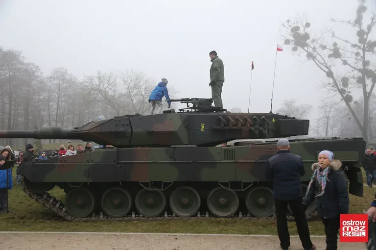 Piknik militarny dla niepodległej (zdjęcia, wideo)